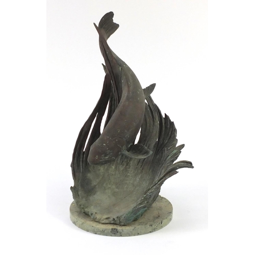 2030 - Large bronze sculptural sundial of a trout, on circular marble base, 54cm high