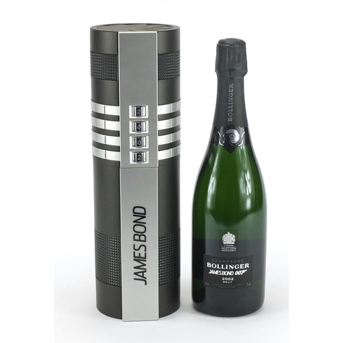 2092 - Bottle of 2002 Bollinger James Bond 007 champagne, with case