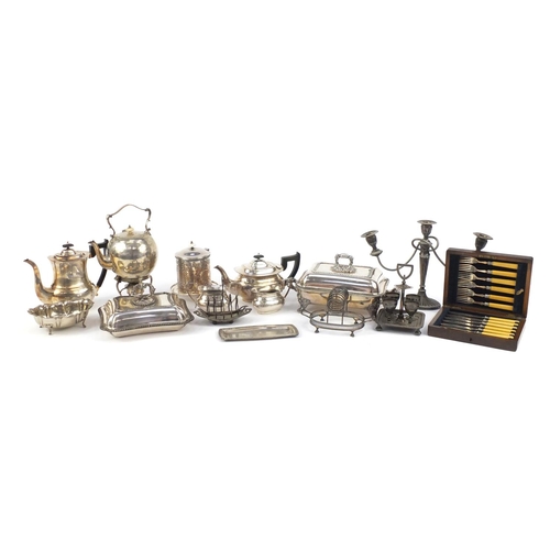 2070 - Silver plate including a Viners of Sheffield caddy, four piece tea and coffee service, Victorian tea... 