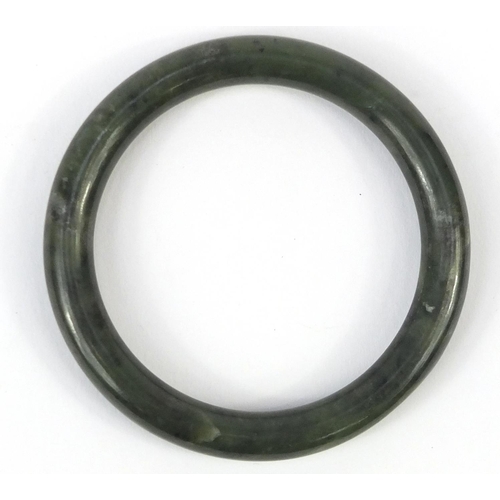 658 - Chinese spinach jade bangle, 8cm in diameter