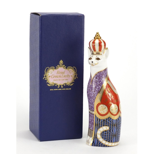 2230 - Royal Crown Derby Abyssinian Royal cat paperweight, with box, 23cm high