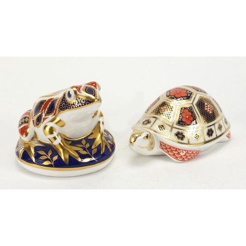 2235 - Royal Crown Derby frog and tortoise paperweights, with stoppers and boxes, the largest 8cm high