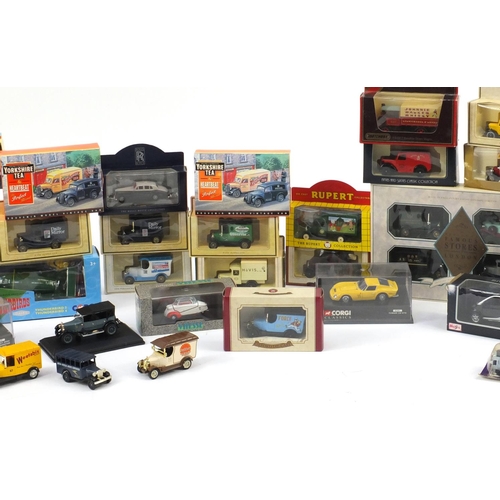2338 - Die cast collectors vehicles, mostly boxed including Hornby Hobbies, Corgi toys, James Bond Aston Ma... 
