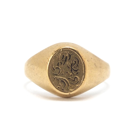 2383 - 9ct gold signet ring, size M, approximate weight 3.6g