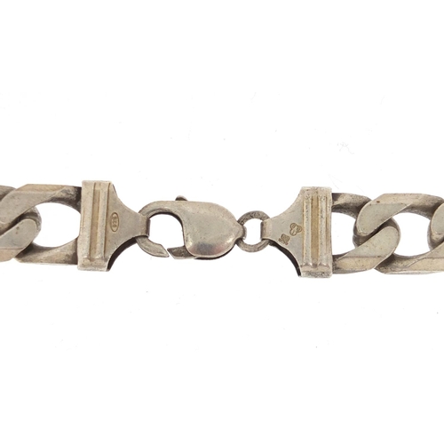 2373 - Large gentleman's silver curb link necklace, 50cm in length, approximate weight 157.5g