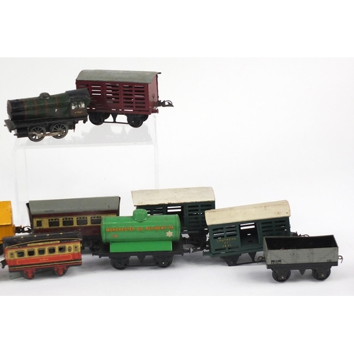 2328 - Hornby O gauge tin plate model railway including locomotive and tenders