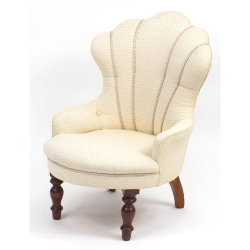 44 - Cloud back bedroom chair with cream upholstery, 81cm high