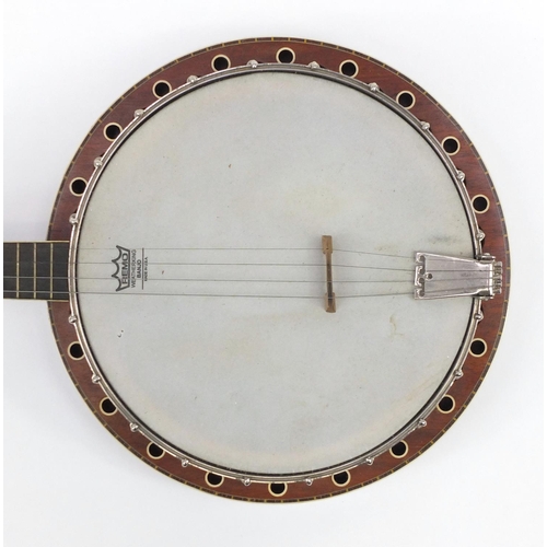 172 - Remo Weatherking banjo