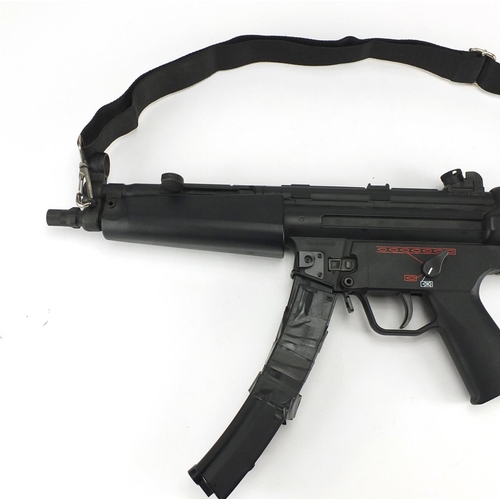 928 - H4 MP5 Airsoft rifle