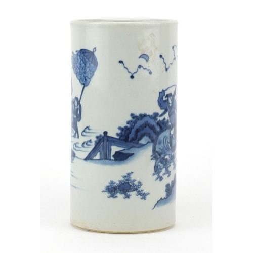 452 - Chinese blue and white porcelain brush pot, hand painted with a continuous band of figures in a proc... 