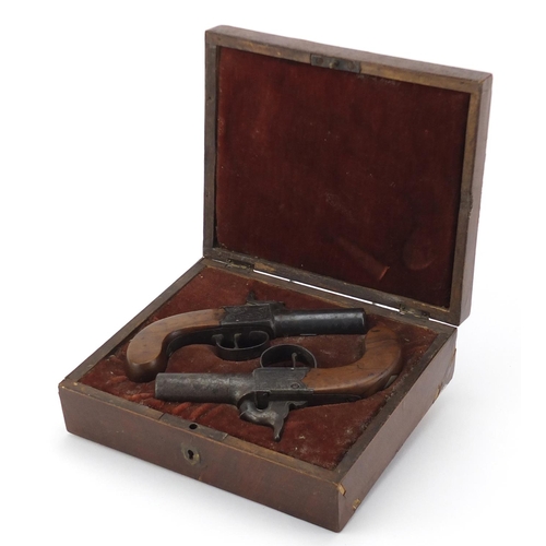 382A - Pair of 19th century percussion pocket pistols with Birmingham proof marks, each 14.5cm in length