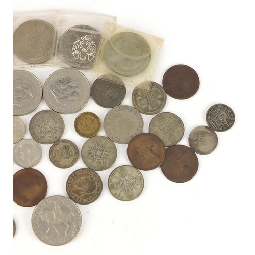 635 - British coins including crowns, half crowns and shillings