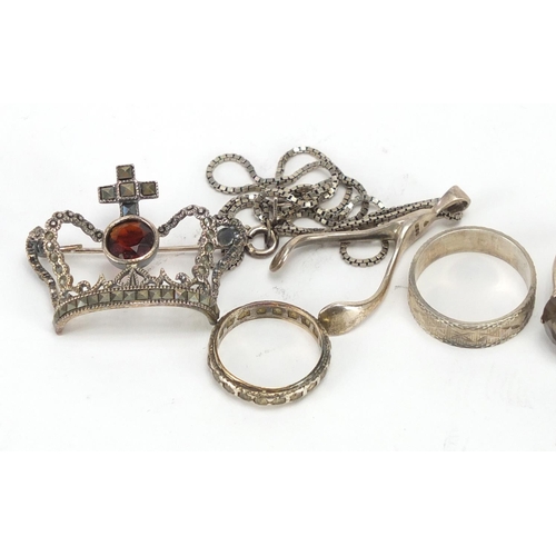 669 - Mostly silver jewellery including smoky quartz rings and a marcasite and garnet crown brooch, approx... 