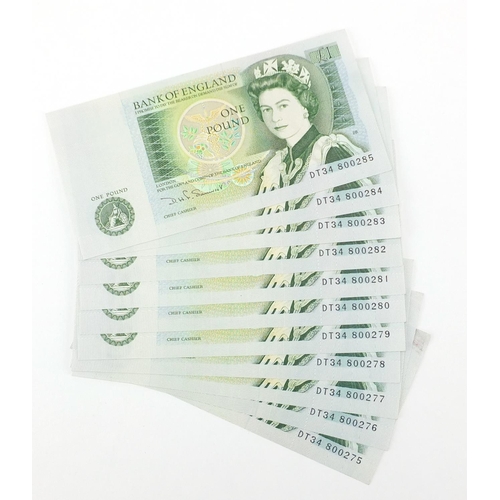246 - Eleven bank of England one pound notes with consecutive serial numbers DT34800275-DT34800285