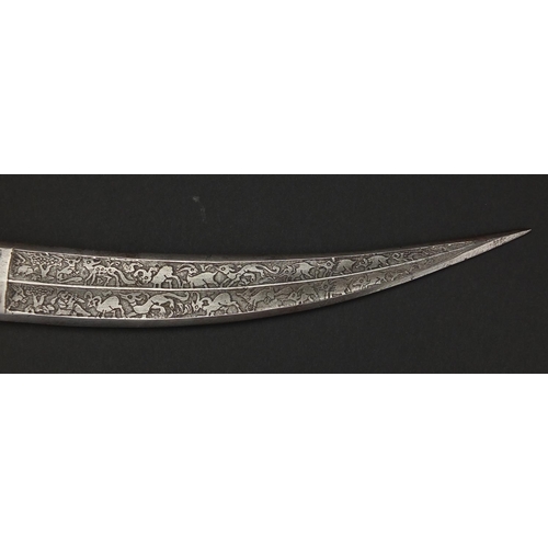 606 - 18th century Indian Mughal dagger, with carved rock crystal handle inset with a ruby and steel blade... 