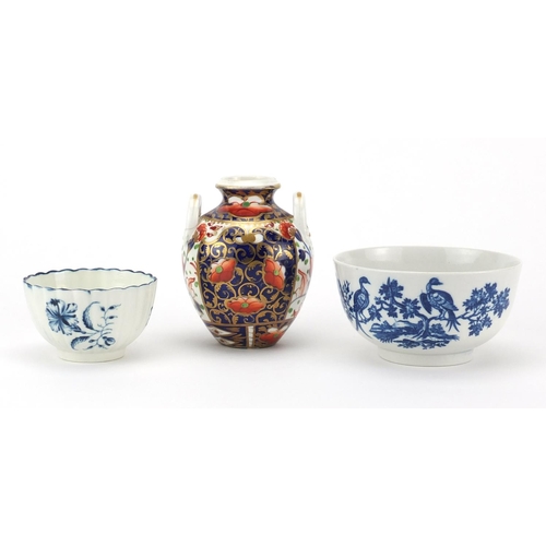 671 - 18th century Worcester footed bowl, fluted tea bowl and a Bloor Derby twin handled vase, hand painte... 