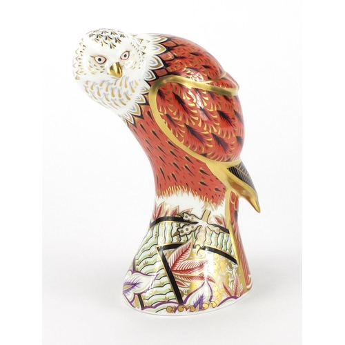 2505 - Royal Crown Derby red kite bird paperweight with gold coloured stopper, 17.5cm high