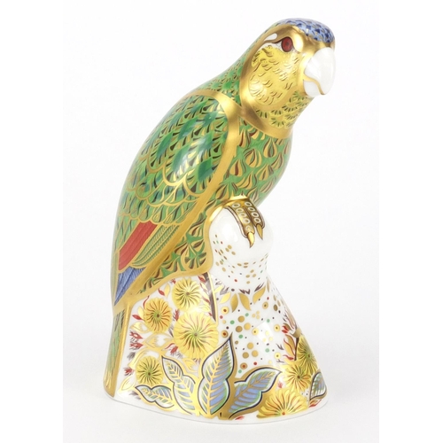 2509 - Royal Crown Derby Amazon green parrot bird paperweight, with gold coloured stopper, limited edition ... 