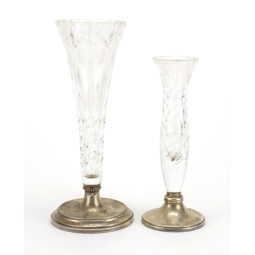 633 - Two cut glass bud vases with silver bases, by W I Broadway & Co Birmingham 1989, the largest 24cm hi... 