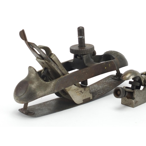 163 - Two vintage wood working planes comprising Stanley no.20 Circular plane and a Record No.311 bullnose... 