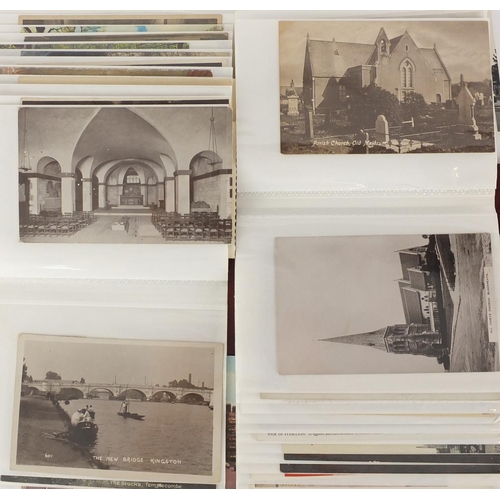 306 - Predominantly topographical postcards, some photographic including Tower of London, street scenes an... 