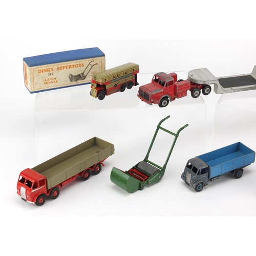 154 - Vintage toys including a Hornby OO gauge LMS 6917 locomotive, British tinplate clock work Pocketoy b... 