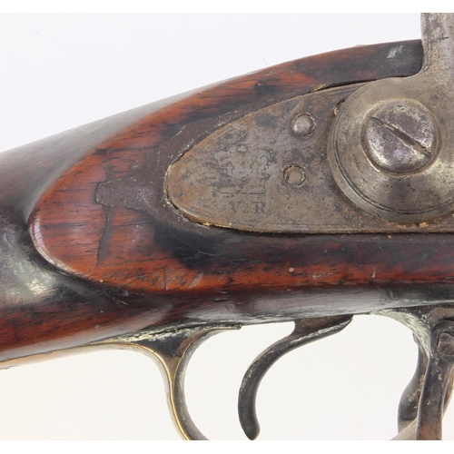 377 - 19th century Tower two band percussion rifle with ramrod, the steel lock with VR cypher and stamped ... 