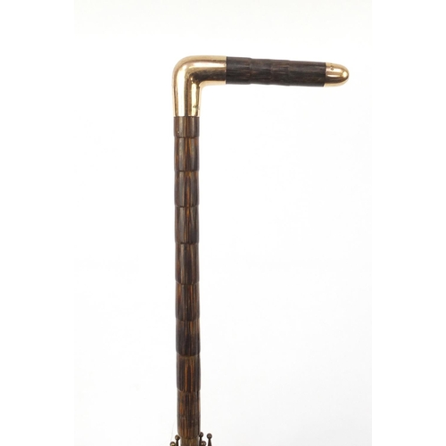 110 - Brigg bamboo and silk parasol with 12ct gold mounts, London 1902, 84cm in length