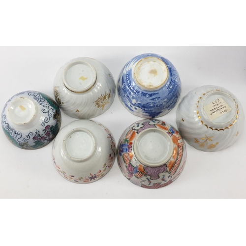 682 - 18th century and later English tea bowls some with saucers including Lowestoft, Caughley, New Hall a... 