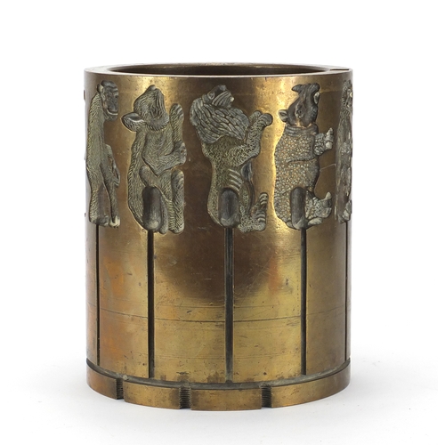 20 - Early 20th century bronze animal chocolate mould, 23.5cm high x 20cm in diameter