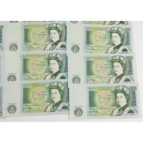 2819 - British bank notes comprising ten shillings and one pound notes, various cashiers