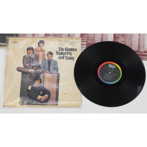 2677 - Vinyl LP's and programmes including The Beatles, Fairport's Convention, Traffic, Motörhead, Elton Jo... 
