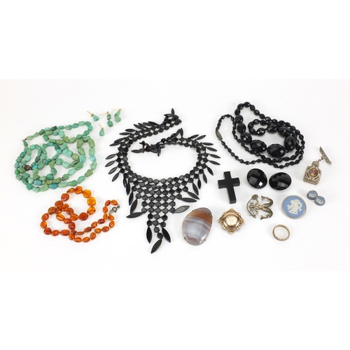 3085 - Costume jewellery including jet style necklaces, an agate brooch, Victorian gold and silver brooch, ... 