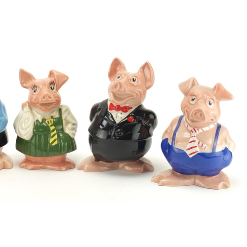 2338 - Set of five Wade Natwest piggy banks, the largest 19cm high