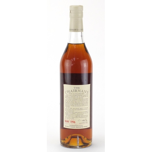 2280 - Bottle of The Chairman's 8 years old fine Scotch whisky, distilled in Scotland in 1984 or earlier, b... 