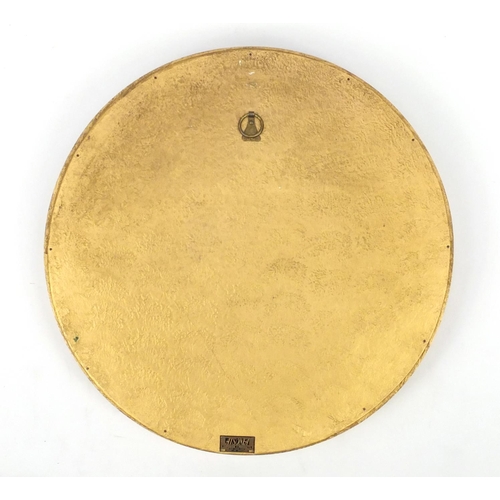 2099 - Circular gilt framed convex mirror, 41cm in diameter
