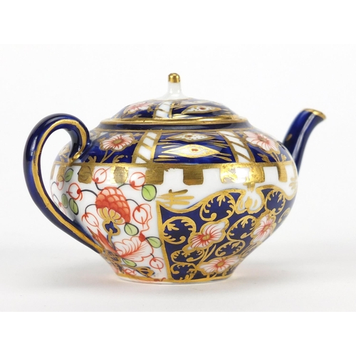 2550 - Miniature Royal Crown Derby Old Imari teapot, 6cm high