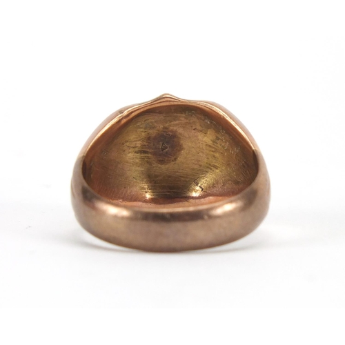 2913 - 9ct gold shield shape signet ring, size R, approximate weight 8.0g