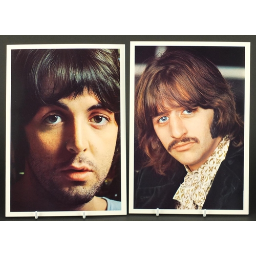 2660 - The Beatles White Album vinyl LP with poster and pictures, Stereo PCS 7067-8 and Mono PMC 7067-8, th... 
