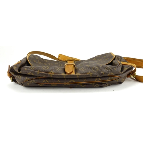 2697 - Louis Vuitton monogram Saumur 35 crossbody bag, 37cm wide