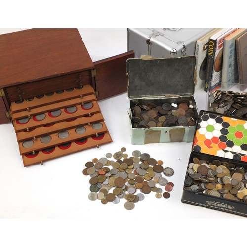 667 - Extensive selection of World coinage
