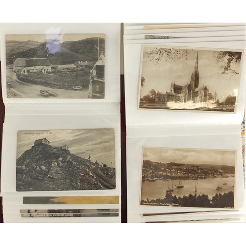 651 - Predominantly topographical postcards, some photographic including Tower of London, street scenes an... 