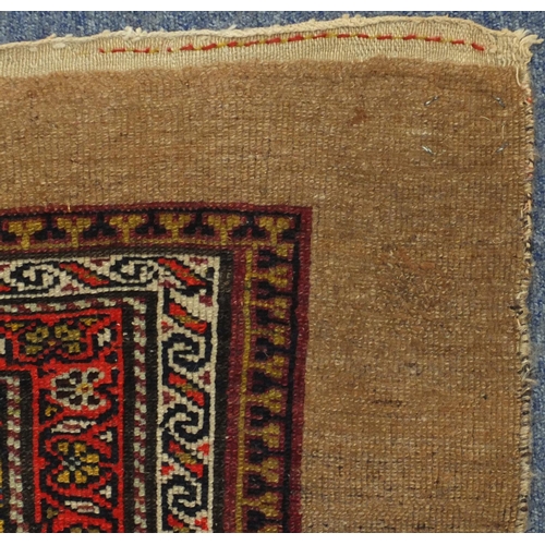 2033 - 19th century Rectangular Persian Sarab rug, 207cm x 125cm