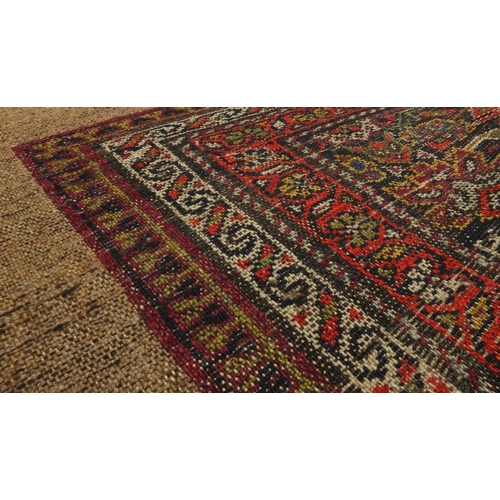 2033 - 19th century Rectangular Persian Sarab rug, 207cm x 125cm
