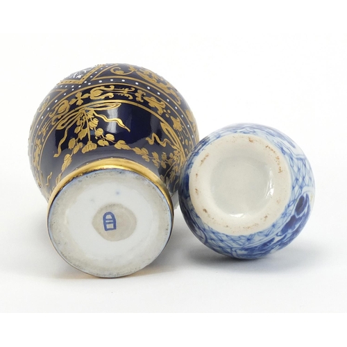 222 - Vienna style vase and a miniature Chinese blue and white vase, the largest 12cm high