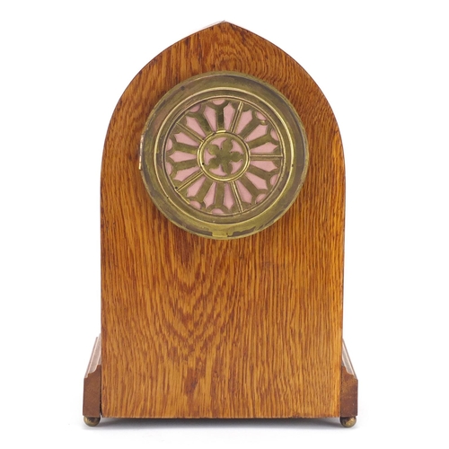2229 - Edwardian oak mantel clock the painted chapter ring with Roman numerals, 31.5cm high