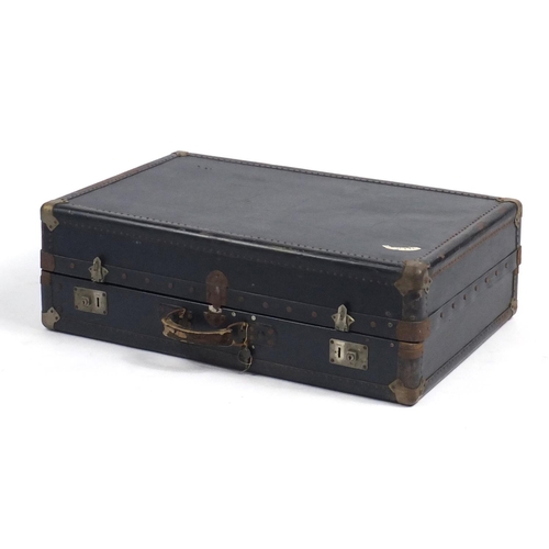 292 - Vintage fitted travelling case