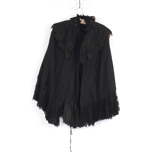 608 - Victorian part silk and lace cape, 80cm in length