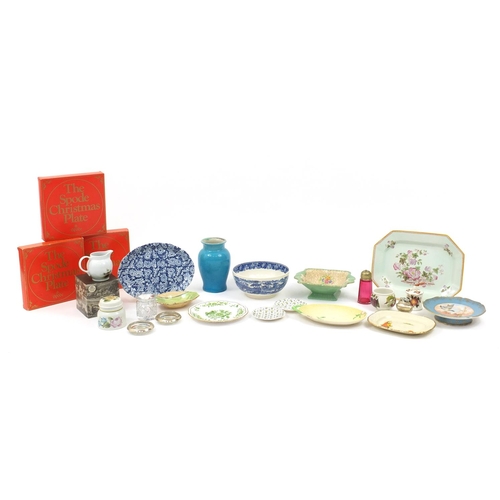 275 - Collectable china including a Wedgwood landscape blue and white bowl, Spode Christmas plates and an ... 