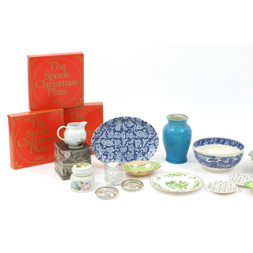 275 - Collectable china including a Wedgwood landscape blue and white bowl, Spode Christmas plates and an ... 